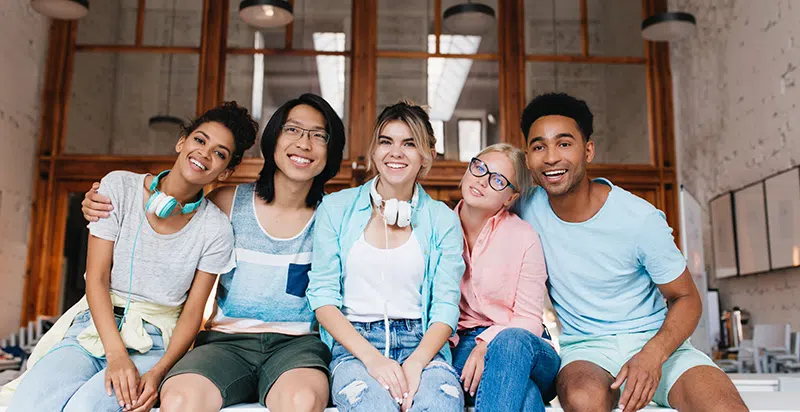 Billede af glade kunder